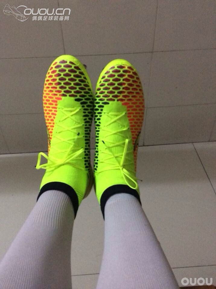 刚到手的鞋子,也是这么久以来最喜欢的鞋子·