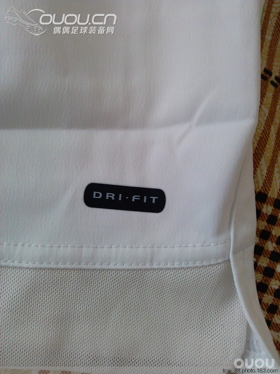 中超元年球员版冠军球衣 求鉴定