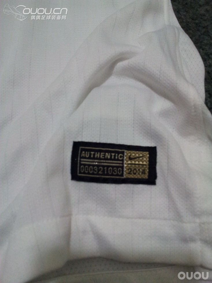 今天淘到宝了,14世界杯英格兰主场球员版样品