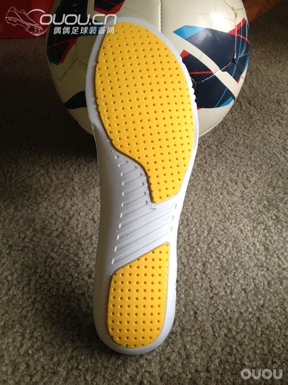 诚意之作,入手柠檬黄evopower 1 FG,多图。