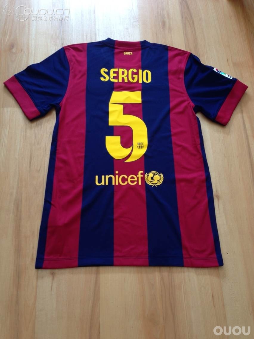 14-15赛季巴萨主场(巴塞罗那当地入)