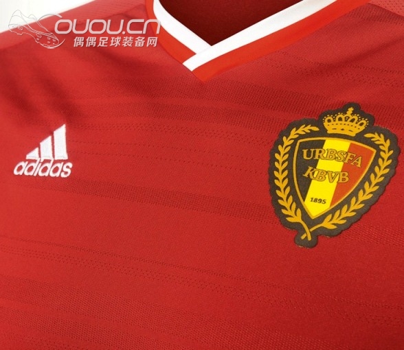 比利时国家队2014-16赛季主客场球衣