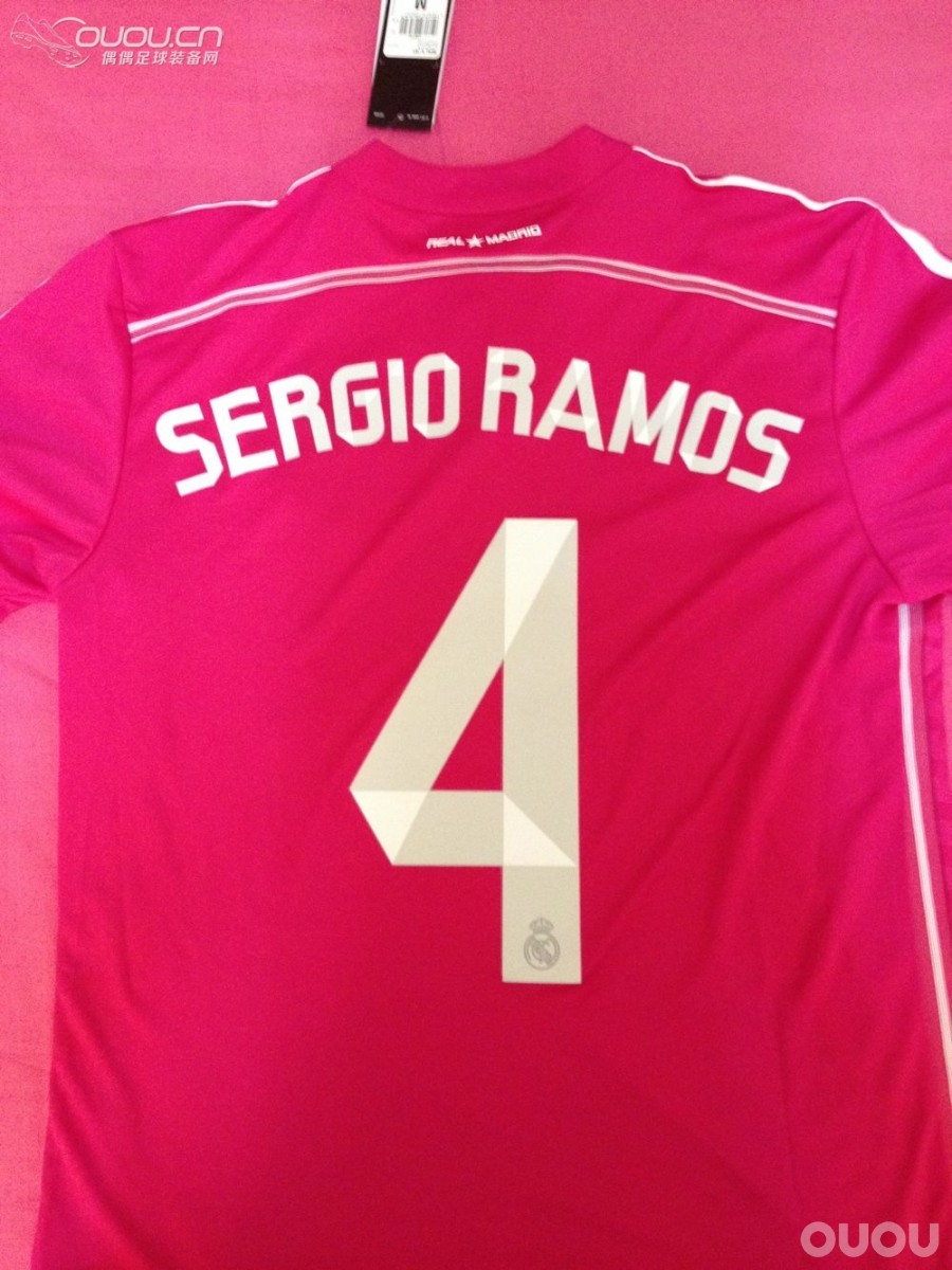 刚入手皇马14-15客场拉,求大神鉴定!!!