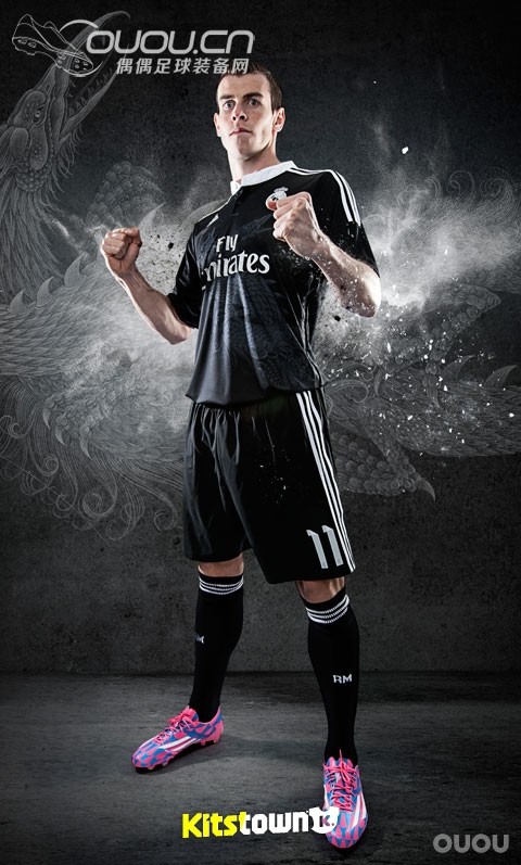 皇家马德里2014~2015赛季第二客场队服正式发布!
