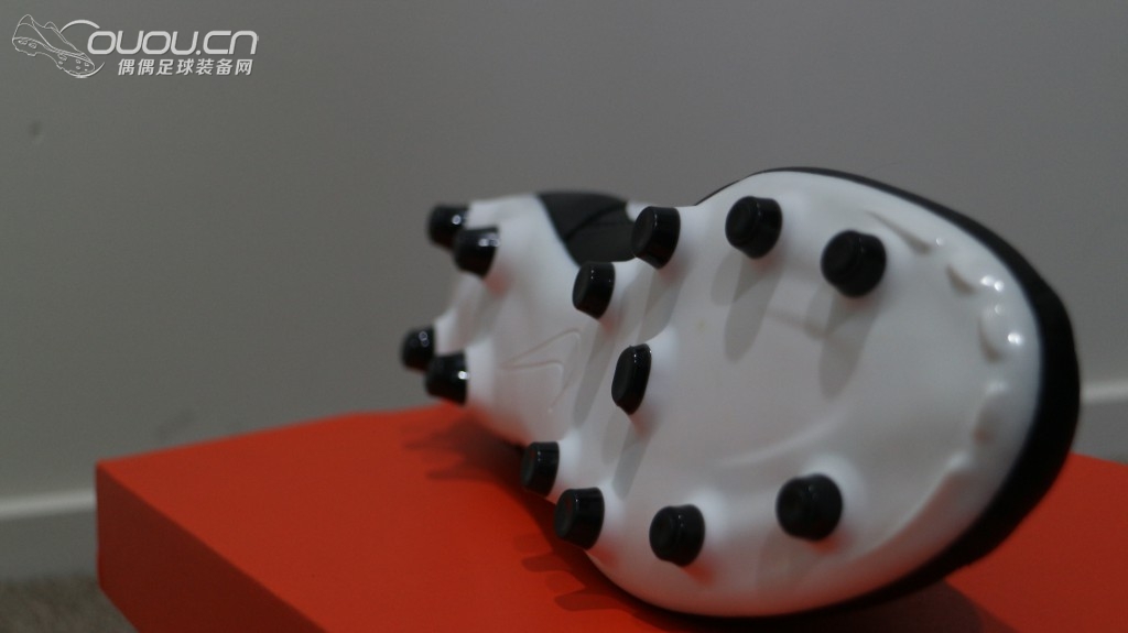 NIKE PREMIER简单测评