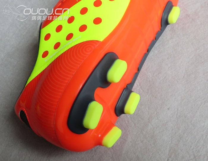 EVOPOWER 1 HG/AG 首发红色 日本专柜货 599-699元