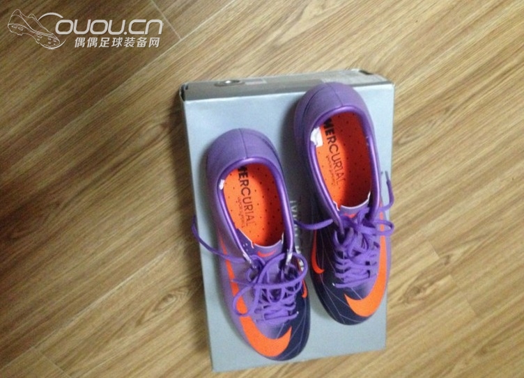 SF2后跟也太脆皮了吧,才试穿就掉了一大块。