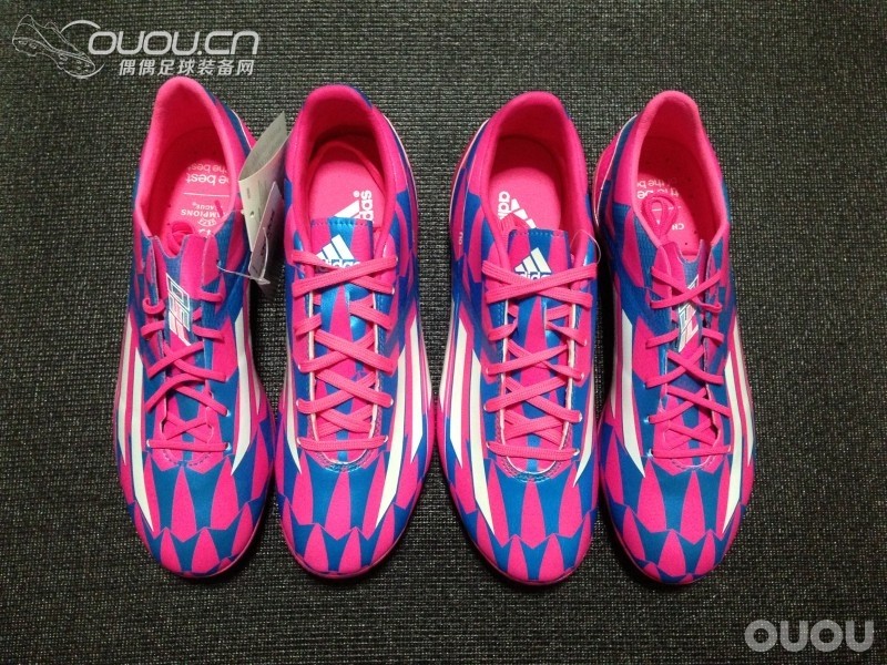 一分钟快感  F50 adizero 顶级AG欧冠配色鉴赏 ..顺带F10低端AG对比 我为自己代言 更新三张落场照