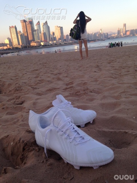 Instinct 纯白 首发