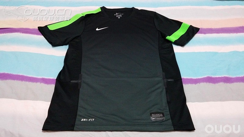 新入两双鞋和一些装备,该剁手了……