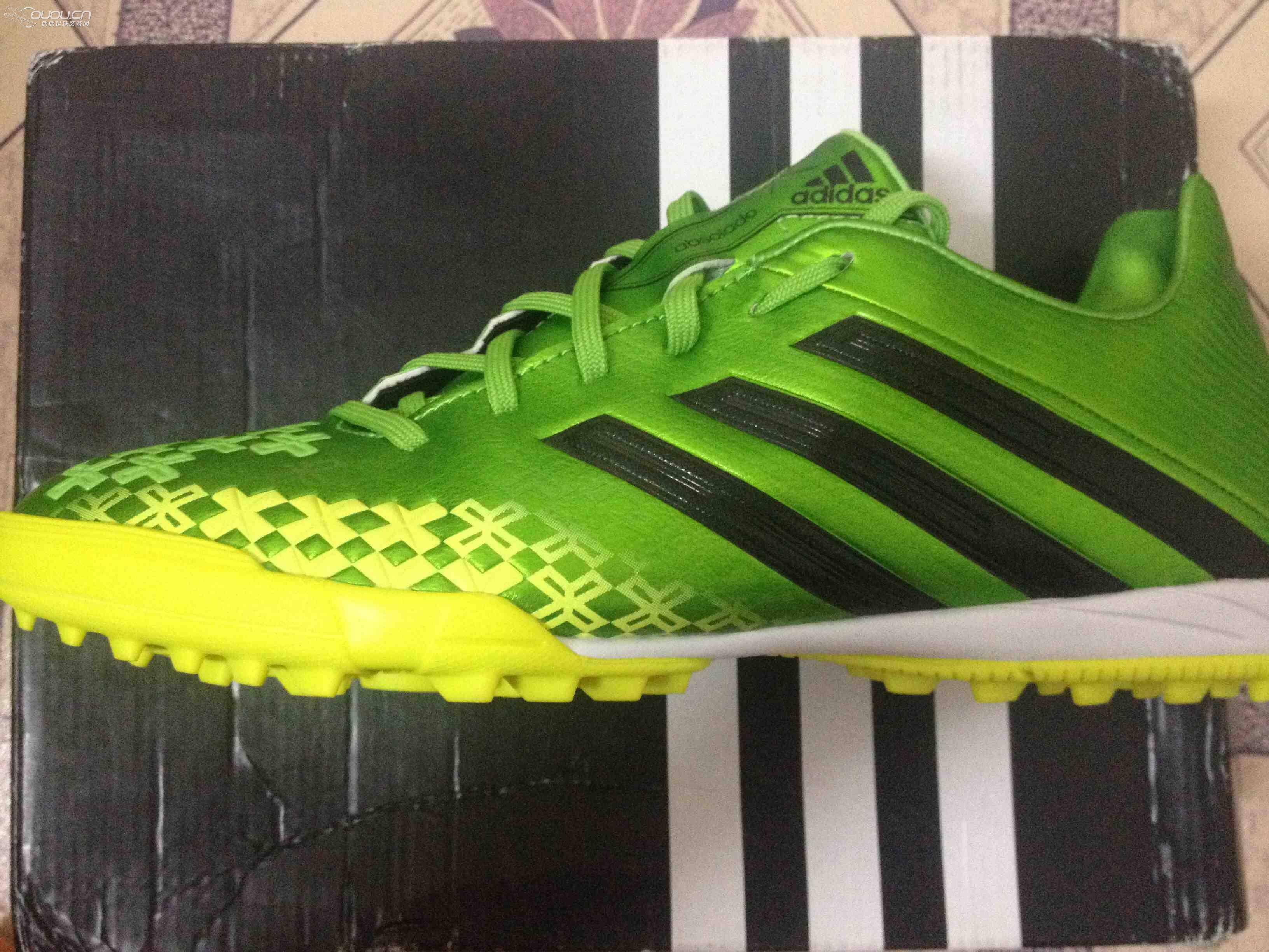 第一双TF,猎鹰13中端TF