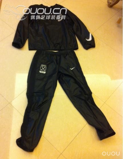 小众的nike nftb 足球秋冬套装