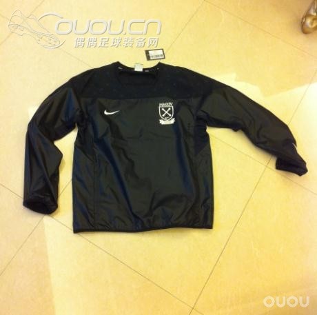 小众的nike nftb 足球秋冬套装