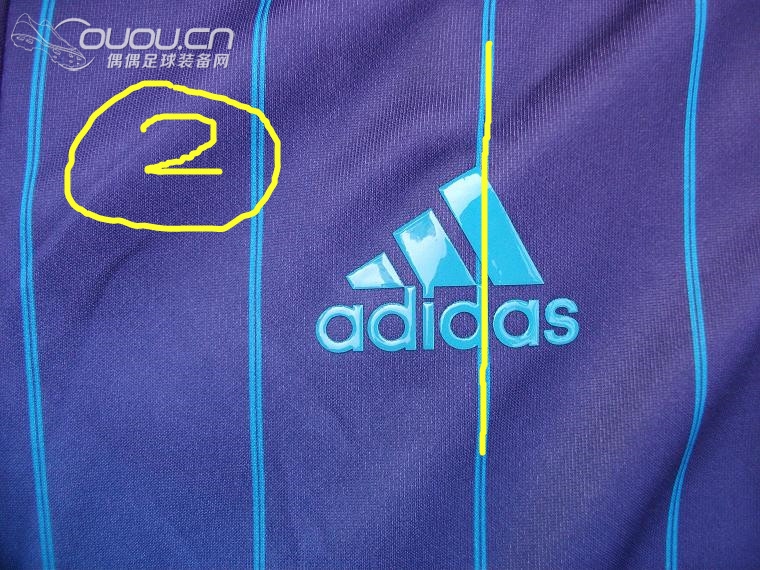 皇马外套求鉴定真假