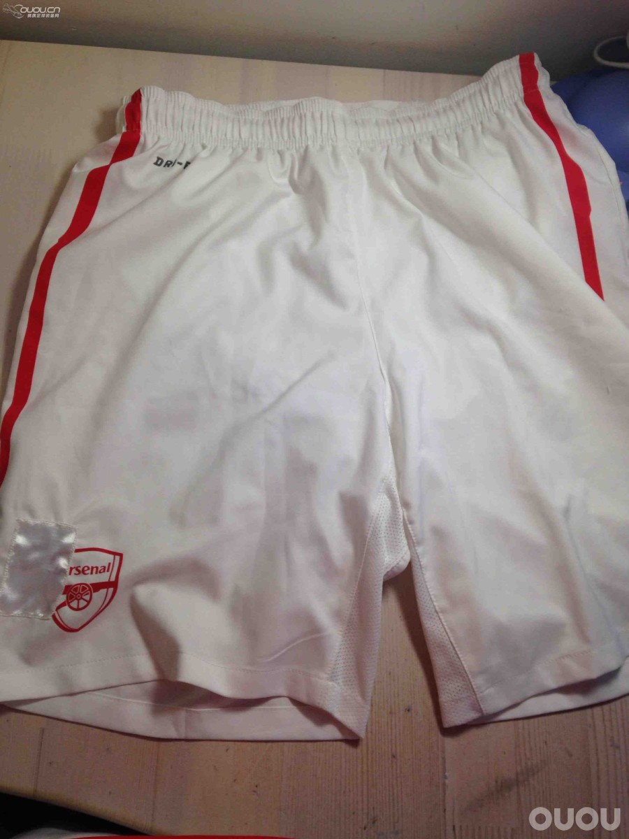 阿森纳11-12赛季球裤问题