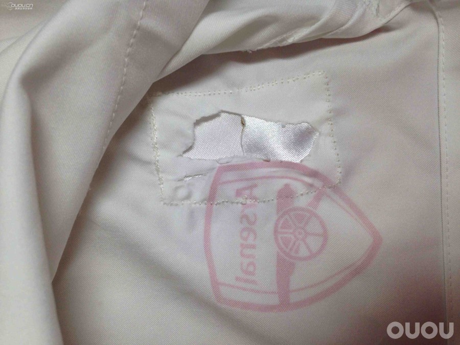 阿森纳11-12赛季球裤问题