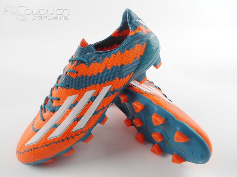 阿迪达斯2015梅西专属顶级3版本 实物赏析