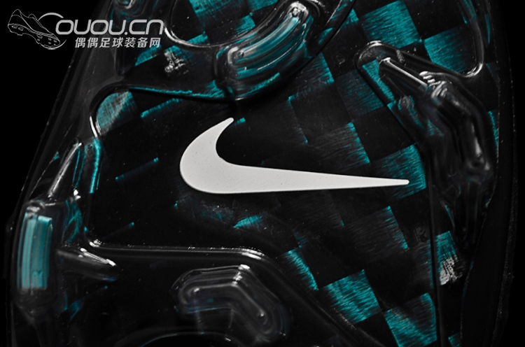 关于Nike Mercurial Superfly CR你必须得知道的十件事情