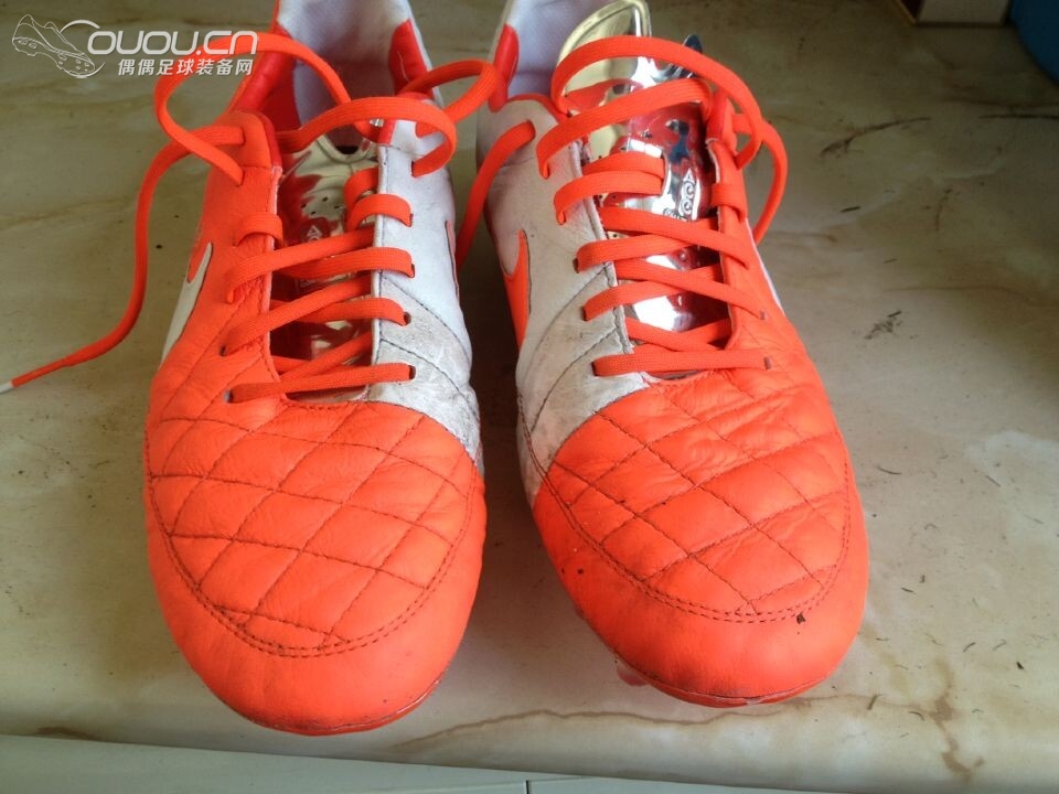 传奇五顶级FG红白配色雨战评测和对人草的经验