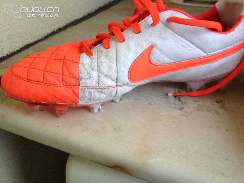 传奇五顶级FG红白配色雨战评测和对人草的经验