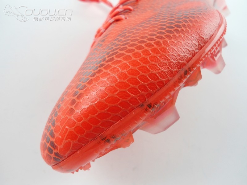 阿迪达斯F50最新一代505代静态图片赏析