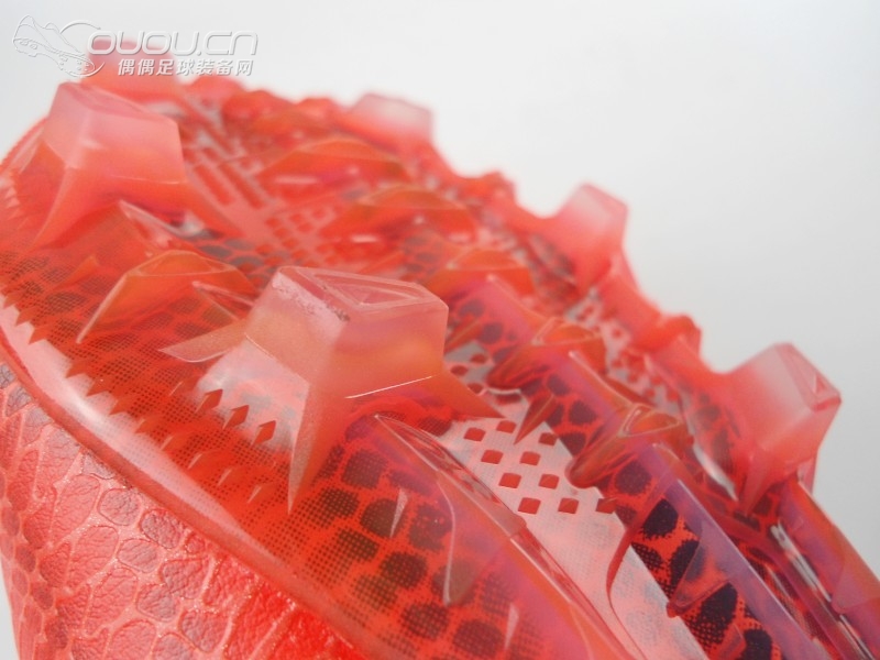 阿迪达斯F50最新一代505代静态图片赏析