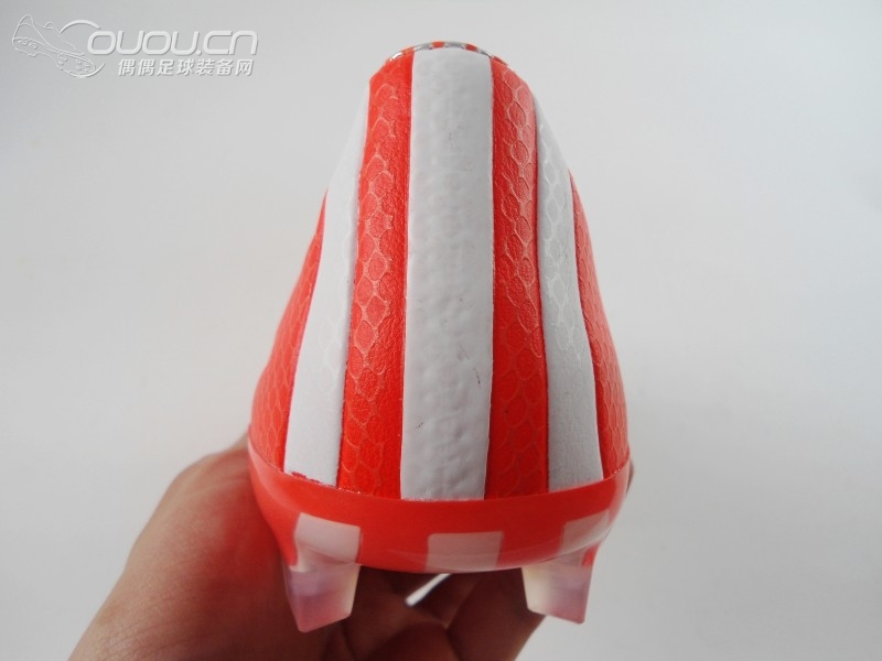 阿迪达斯F50最新一代505代静态图片赏析