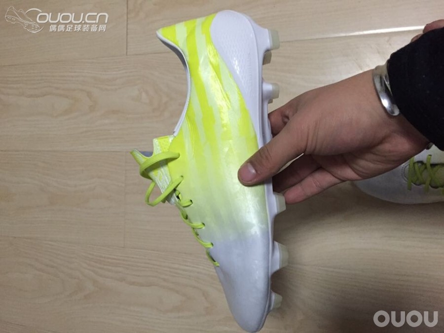 代友发帖,504小清新夜光最新配色简评