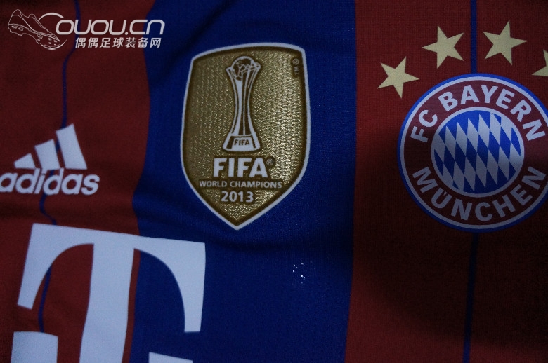 皇马客场黑Y-3 限量盒装 拜仁主场限量盒装