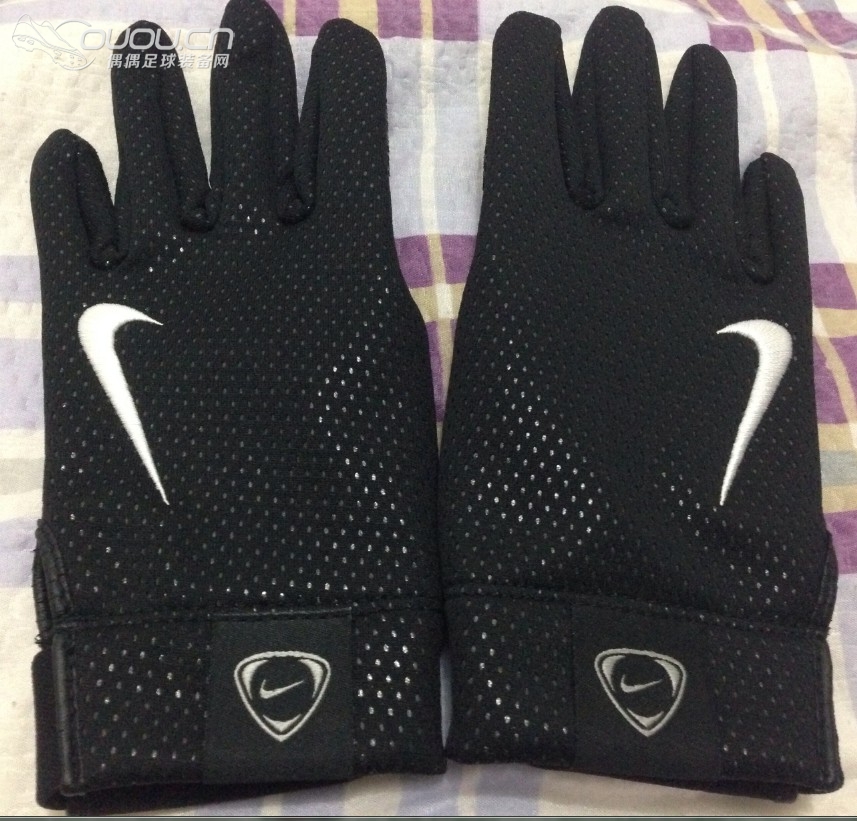 NIKE足球保暖手套