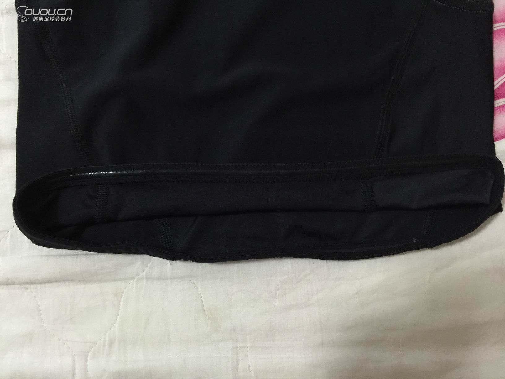 skins A400紧身衣 论坛各位大神帮忙鉴别一下真伪