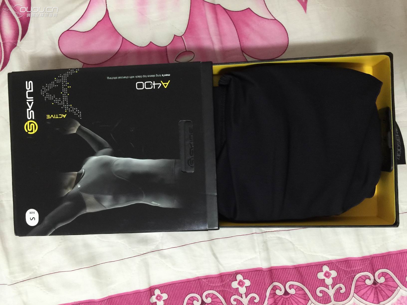 skins A400紧身衣 论坛各位大神帮忙鉴别一下真伪