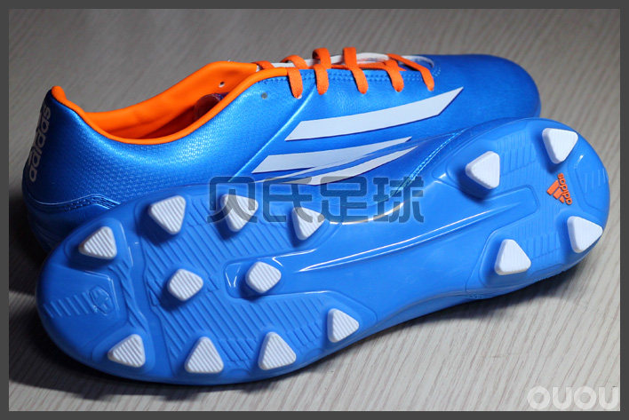 终极促销 蓝色 阿迪 f10 288元!