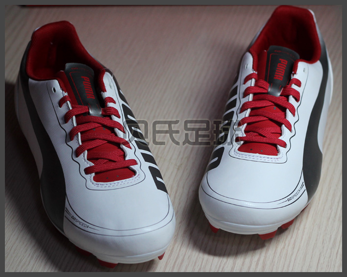 最后几双 puma儿童足球鞋 158元抢购