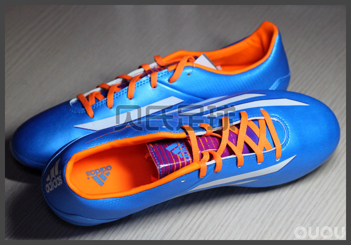 终极促销 蓝色 阿迪 f10 288元!