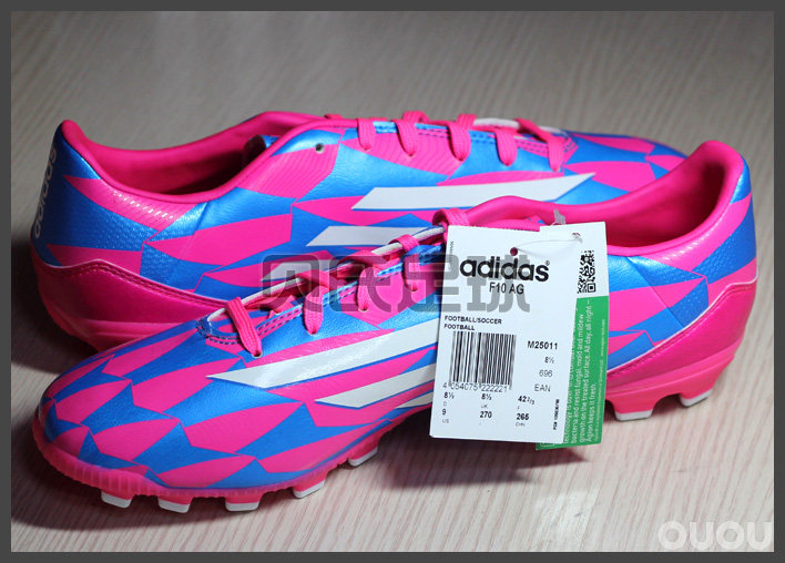 阿迪 F10 中端足球鞋 欧冠配色 499元