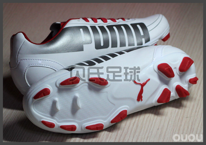 最后几双 puma儿童足球鞋 158元抢购