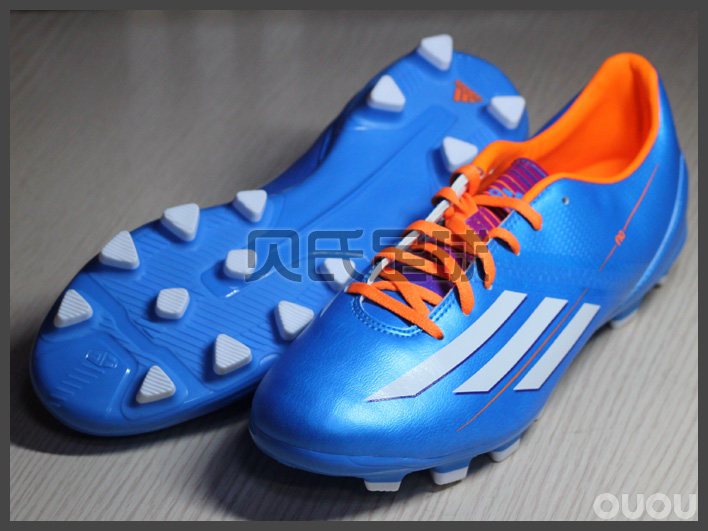 终极促销 蓝色 阿迪 f10 288元!