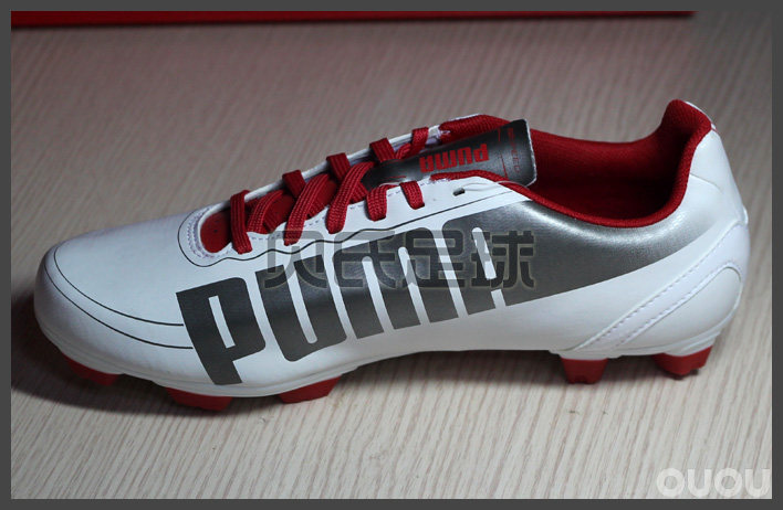 最后几双 puma儿童足球鞋 158元抢购