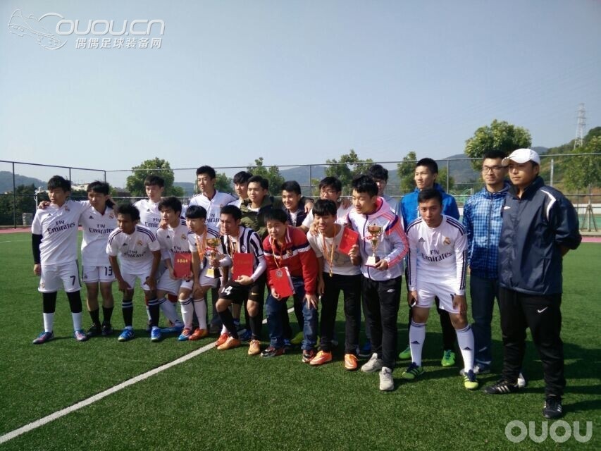 夺冠!实战好鞋猎鹰11