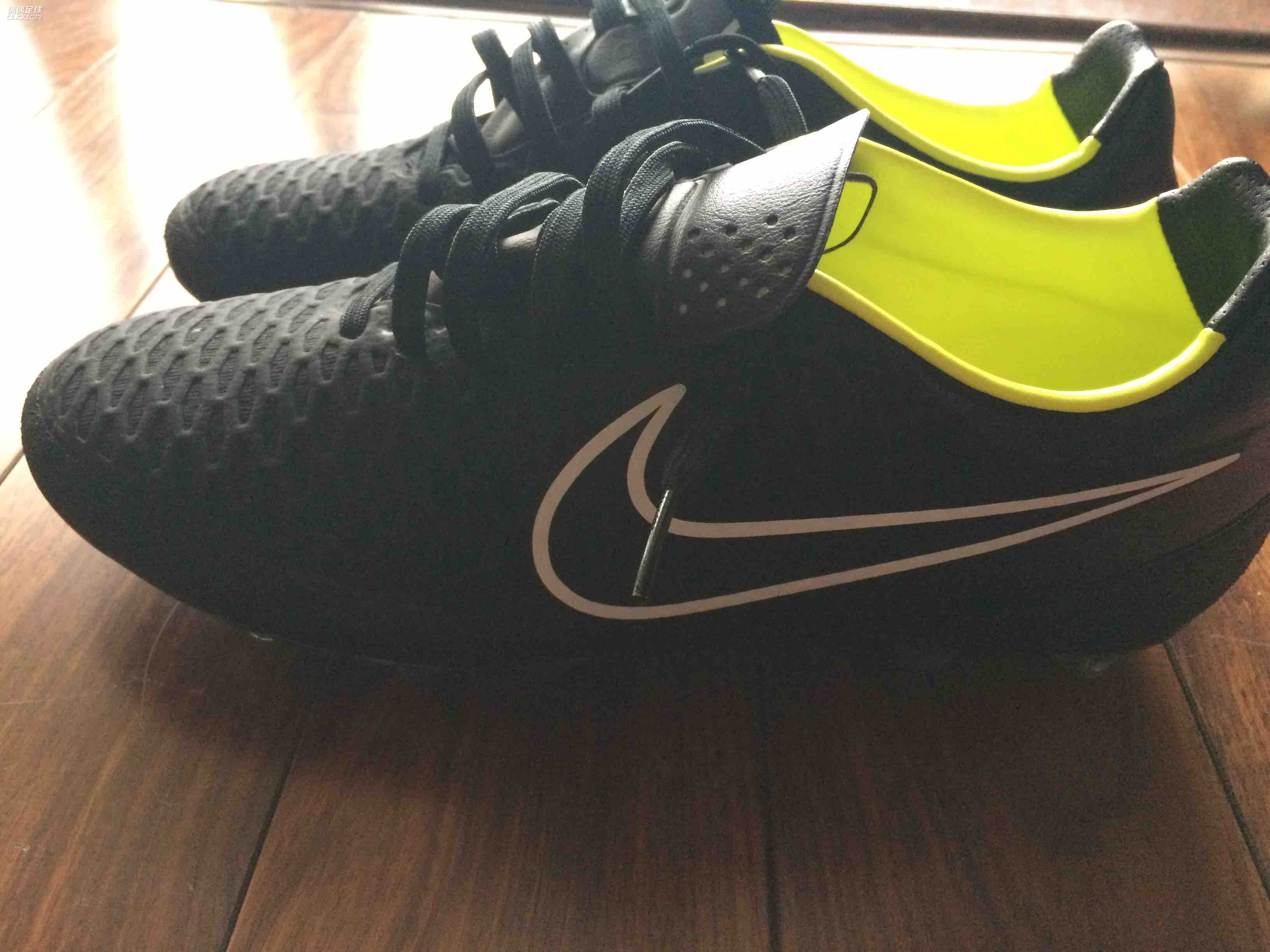 各位大神小弟这双是顶级鬼牌吗?