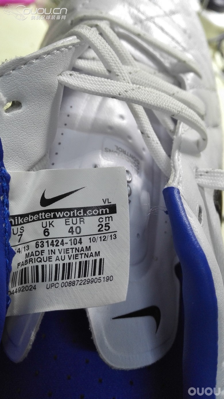 求大神鉴定传奇5反光配色FG真假