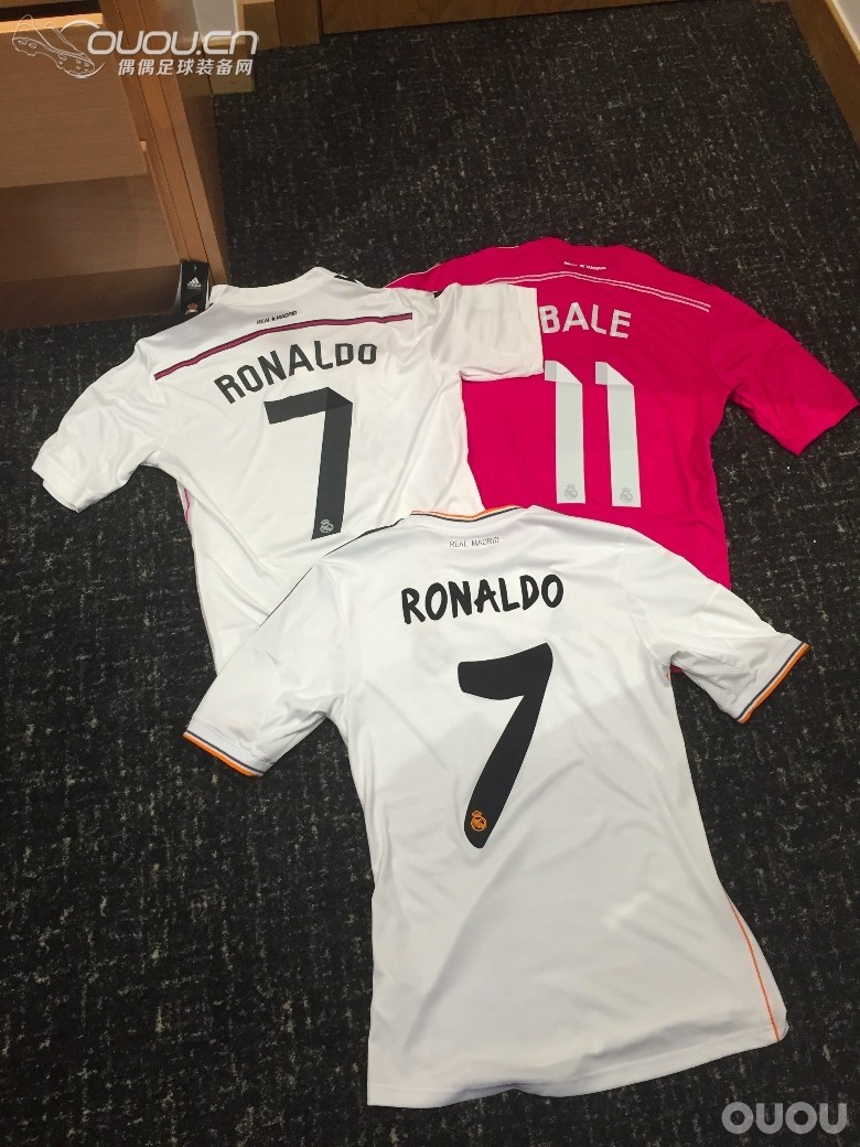 最近收的一些装备