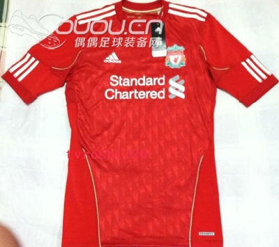 阿迪达斯大盒套装利物浦主场Techfit短袖球员版比赛服