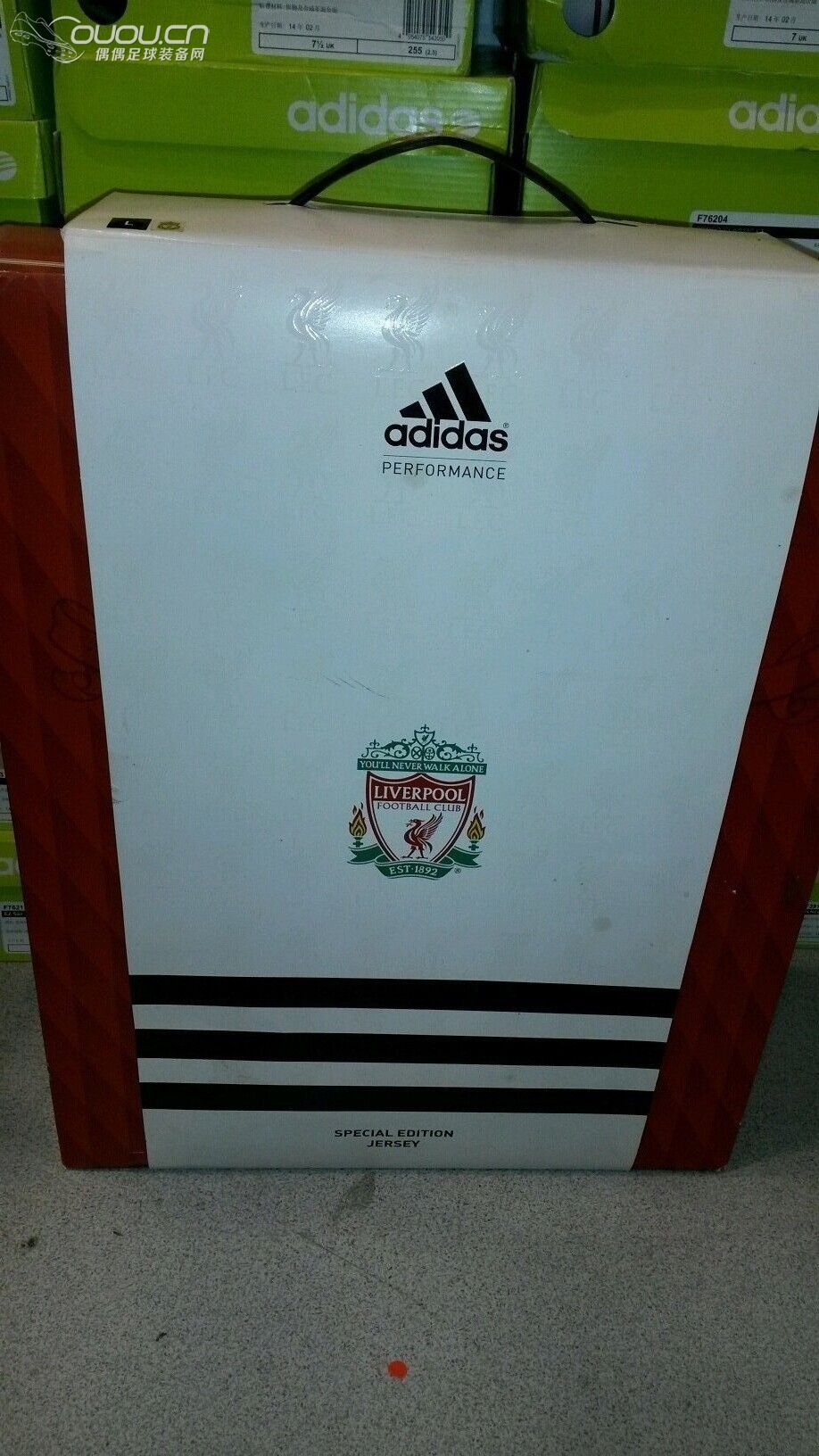 阿迪达斯大盒套装利物浦主场Techfit短袖球员版比赛服