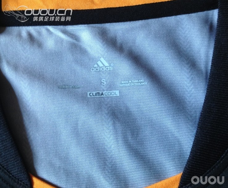 ❤求鉴定,这家店的球衣正么?才99.。。