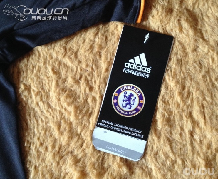 ❤求鉴定,这家店的球衣正么?才99.。。