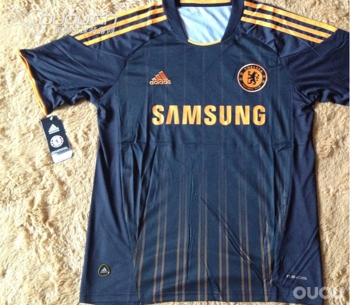 ❤求鉴定,这家店的球衣正么?才99.。。