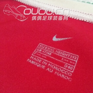 《鉴定》求大神02-03赛季阿森纳球衣问题