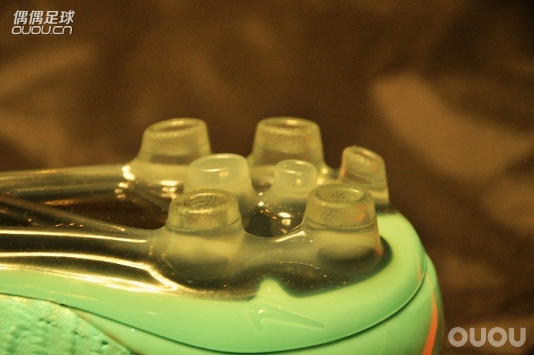 Magista 糖果蓝 测评!新赛季,新战靴!!